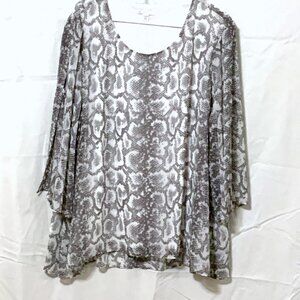 C est. 1945 Snakeskin patterned chiffon lined top, size 22/24